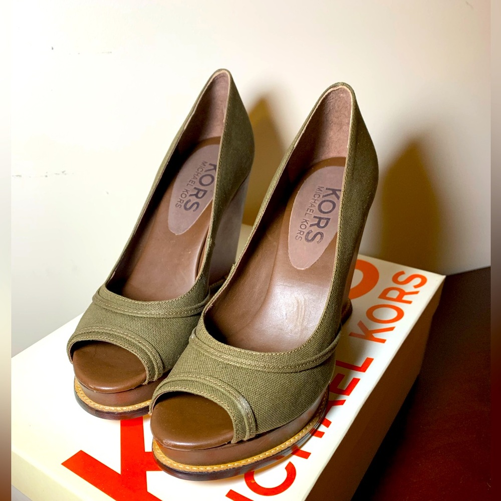 Michael Kors peektoe wedge pump